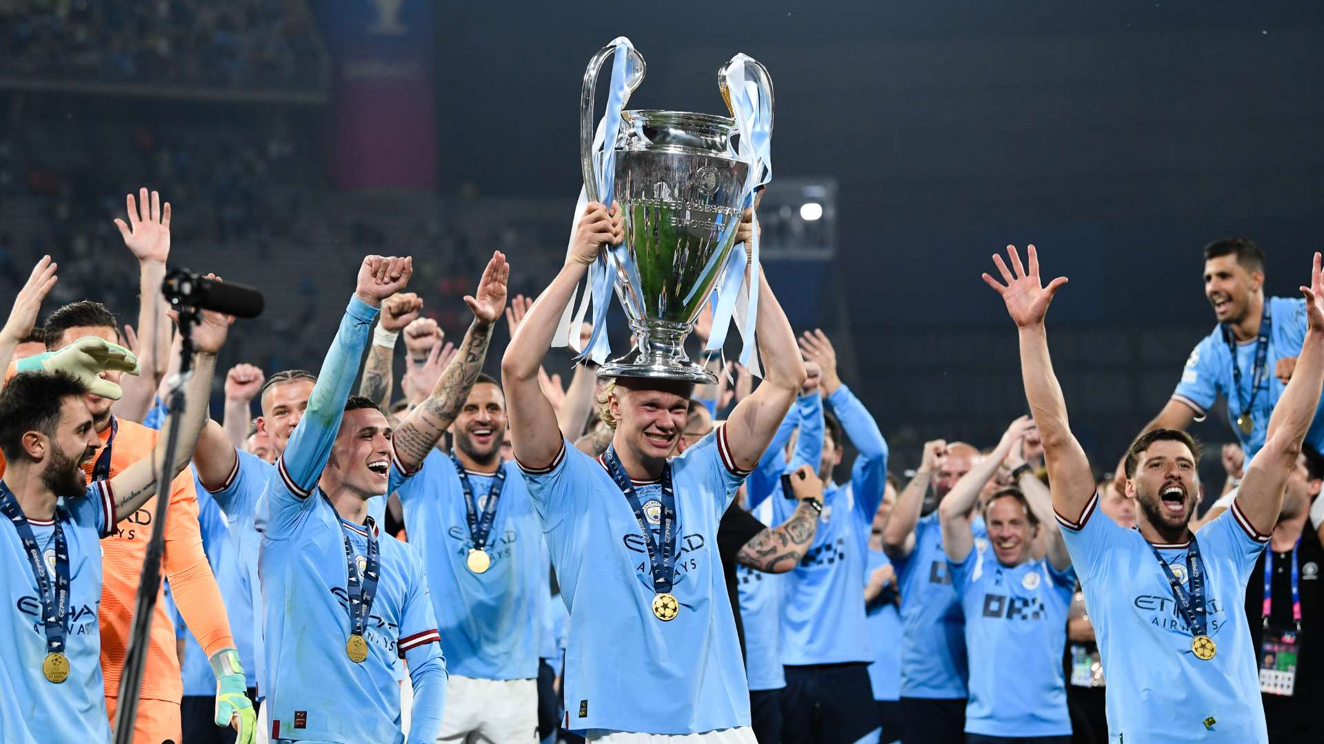 广泛关注 广泛关注